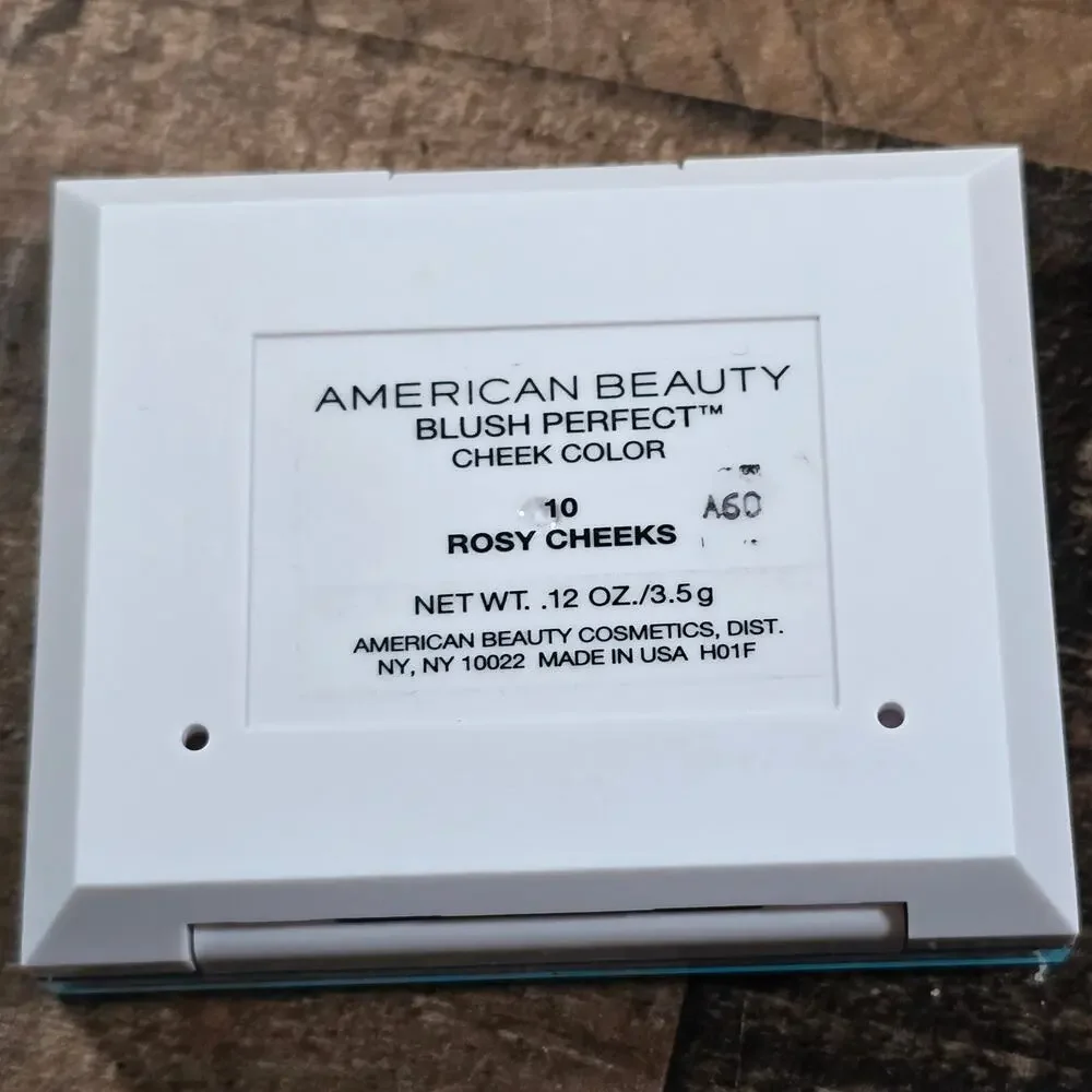 American Beauty Blush Perfect Cheek Color Palette .12oz Mirror #10 Rosy Cheeks